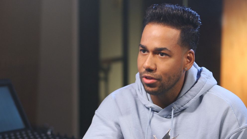 Romeo Santos, el rey de la bachata, was born and raised in NYC with a heavy  Latin influence from his Dominican father and Puerto Rican…