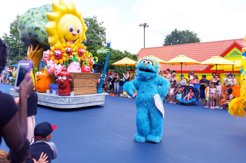PHOTO: Sesame Street character Rosita reacts as people watch a parade at the Sesame Place theme park, on July 21, 2018 in Langhorne, Pa.