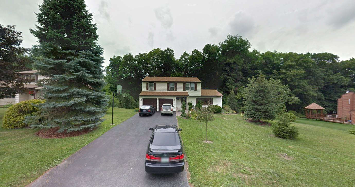 PHOTO: The home of Mark and Christina Rotondo is seen in this undated Google Maps, in Syracuse, N.Y.