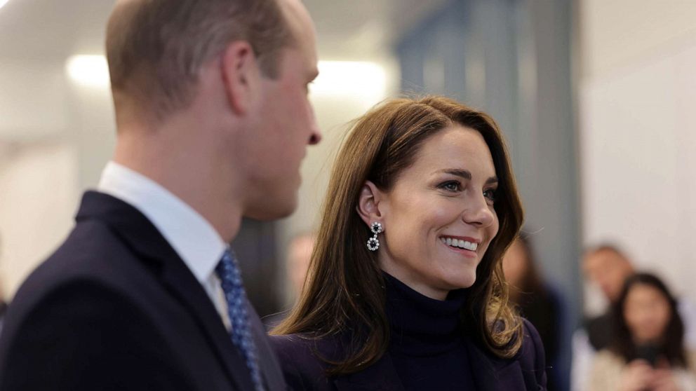 PHOTO: Prince William, Prince of Wales and Catherine, Princess of Wales arrive at Logan International Airport, Nov. 30, 2022 in Boston.