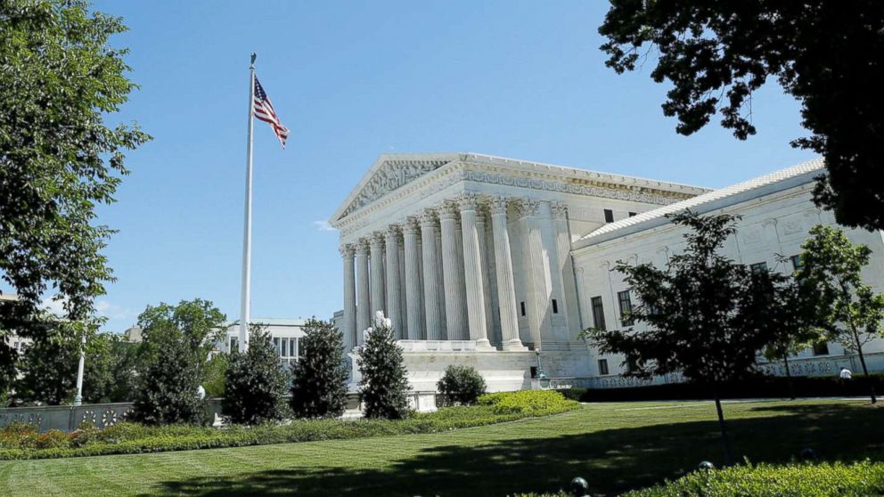 The U.S. Supreme Court building is seen after it granted parts of the Trump administration's travel ban into effect immediately while the legal battle continues, in Washington, June 26, 2017.