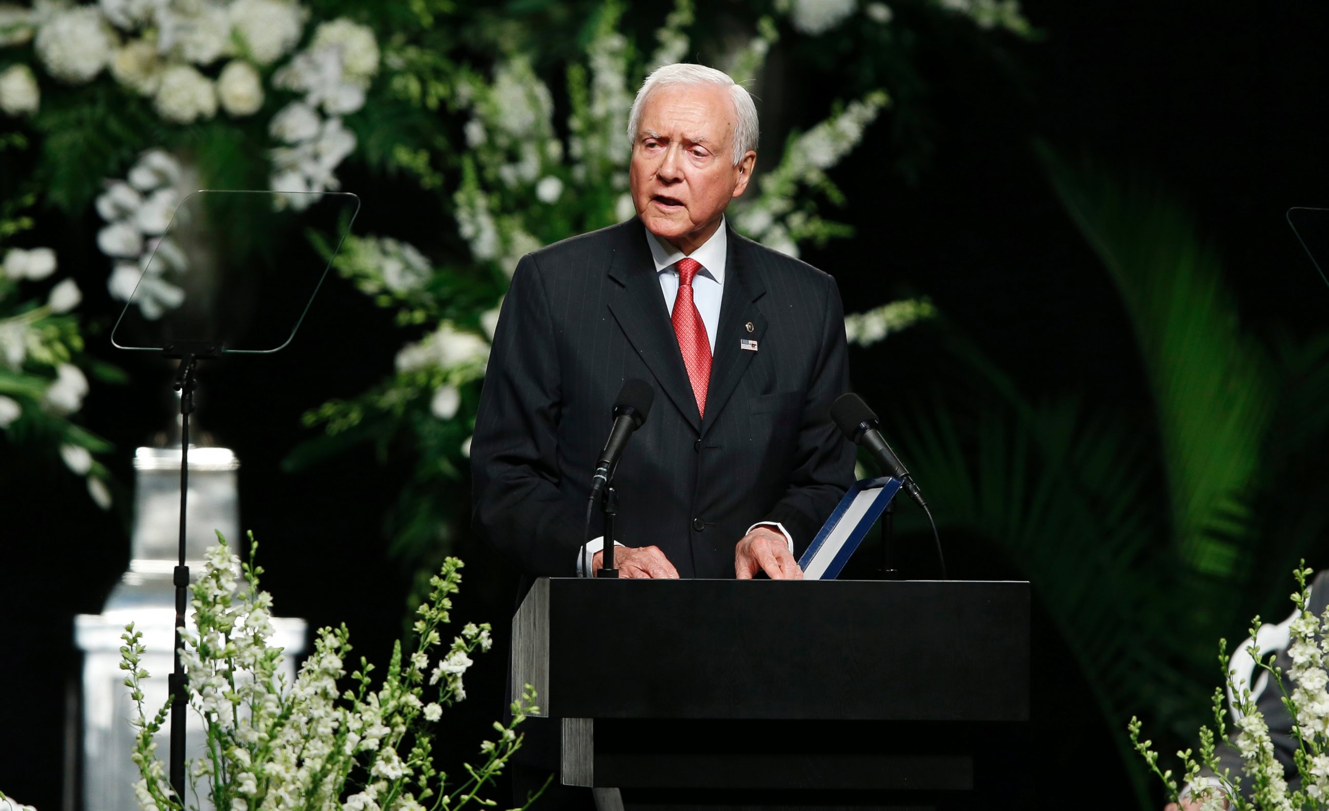 PHOTO: Senator Orrin Hatch speaks during the Muhammad Ali funeral service in Louisville, Kentucky, June 10, 2016.