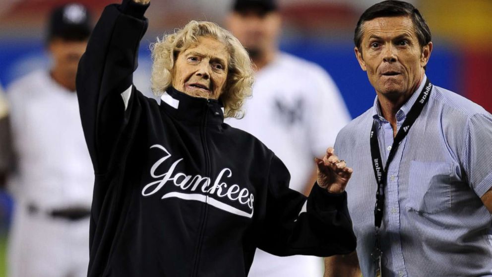 PHOTO: Babe Ruth's daughter Julia Ruth Stevens throws out first pitch at Yankee Stadium, Sept. 21, 2008.