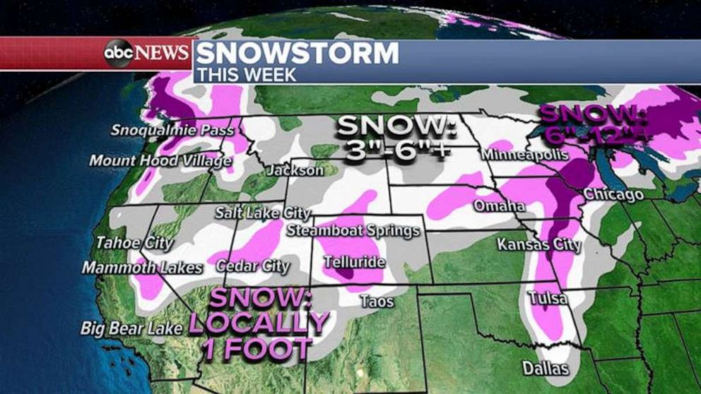PHOTO: A New Year's Eve storm will move across U.S. with heavy snow, winds and severe thunderstorms
