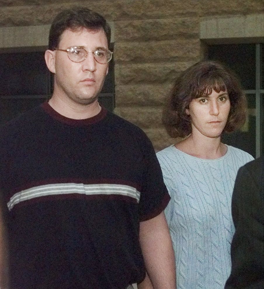 PHOTO: Steven and Marlene Aisenberg leave court in Greenbelt, Md., Sept. 9, 1999, after being indicted by a federal grand jury on charges of lying to investigators in the disappearance of their child Sabrina. 