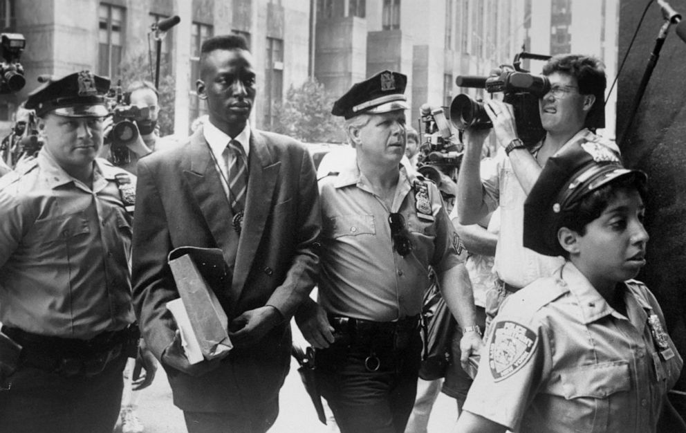 PHOTO: Yusef Salaam, accused rapist of a Central Park jogger, enters the Manhattan Supreme Court while being escorted by police, Aug. 18, 1990, in New York.