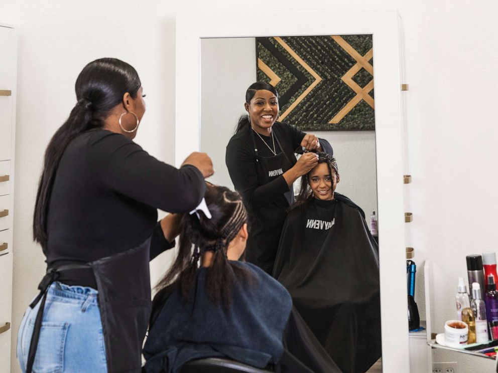 African Americans in the hair industry say COVID-19 social distancing is  crushing them - ABC News