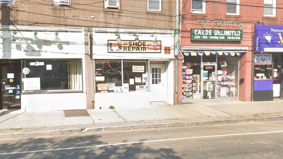 PHOTO: Federal prosecutors say Sal's Shoe Repair in Merrick, N.Y., was actually a front for a gambling operation run by organized crime.