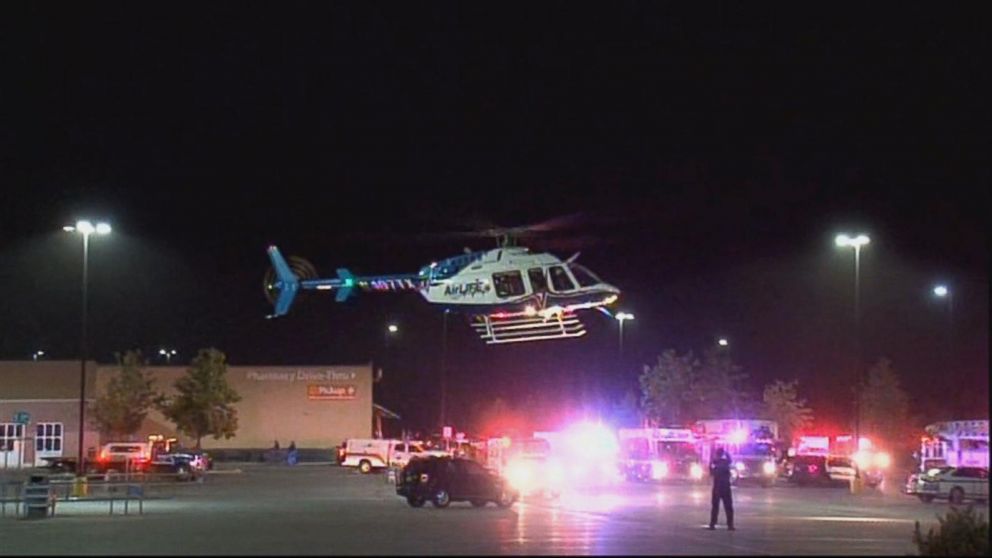 PHOTO: 8 people were found dead, 30 injured in semitrailer in a Walmart parking lot in San Antonio in apparent human-trafficking case.