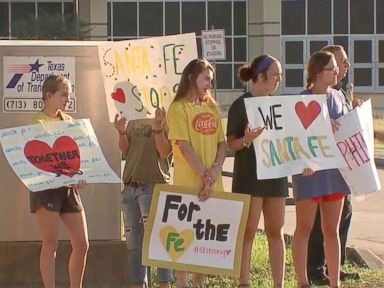 'Santa Fe strong:' Community greets students returning to school after mass shooting