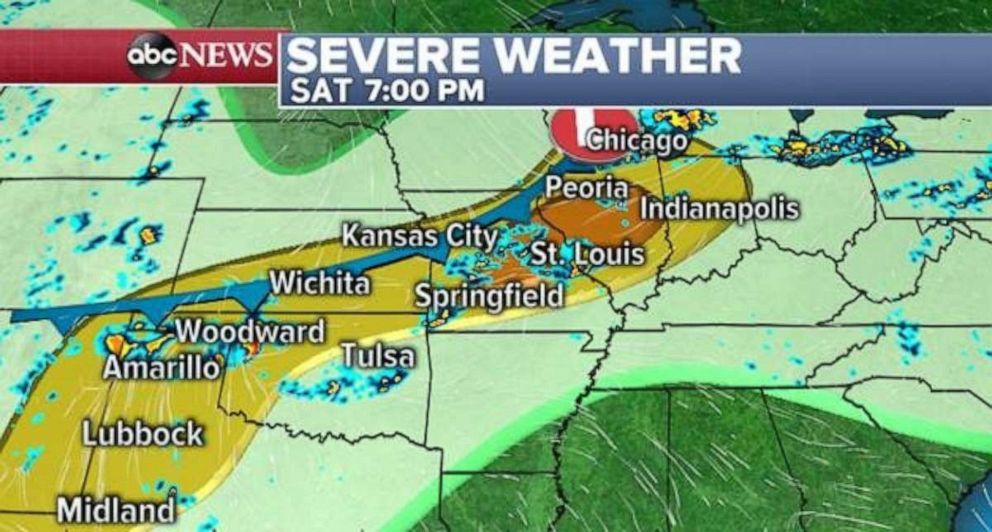 PHOTO: The threat for severe weather returns to the Southern Plains on Saturday evening.