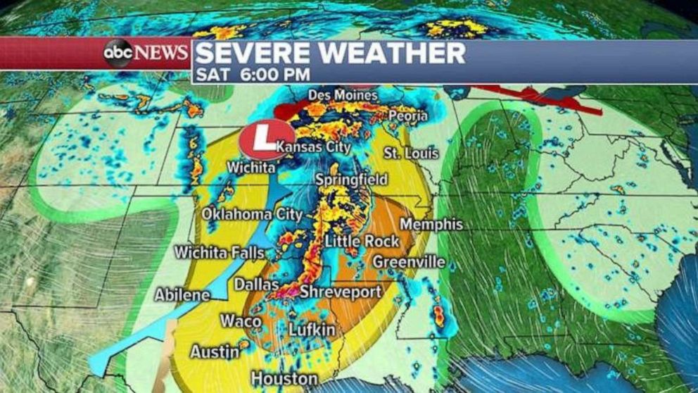 PHOTO: The threat for severe weather stretches from Texas to Iowa on Saturday evening.