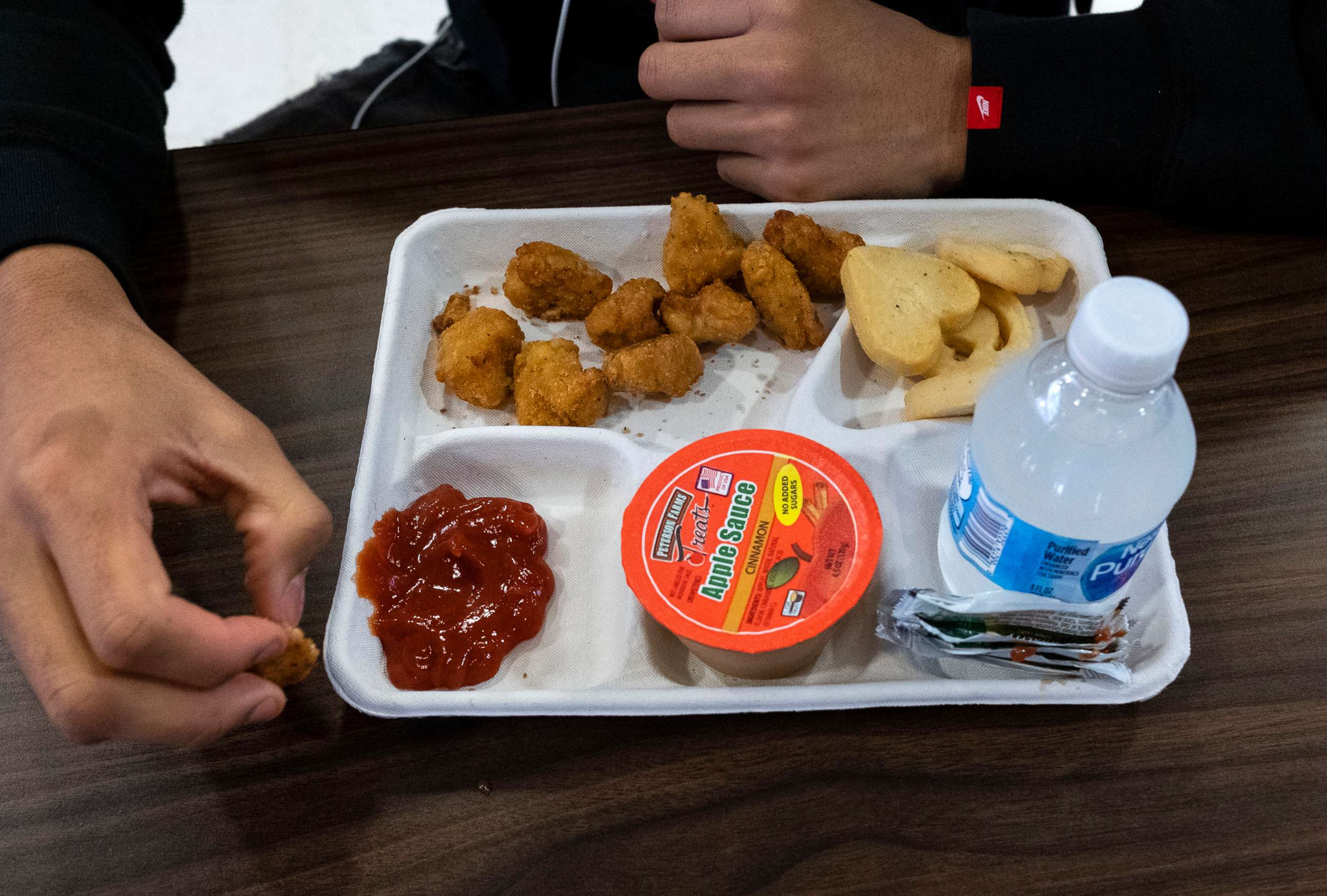 PHOTO: A school lunch tray in Oxon Hill, Md., Oct. 26, 2018.
