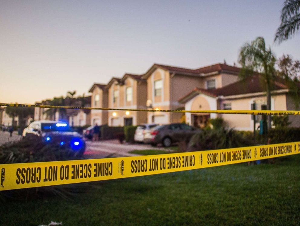 PHOTO: The police block off the Pelican Bay West subdivision of Wyndham Lakes, Feb. 14, 2018, where gunman Nikolas Cruz lived, following a mass shooting at Marjory Stoneman Douglas High in Parkland, Fla.