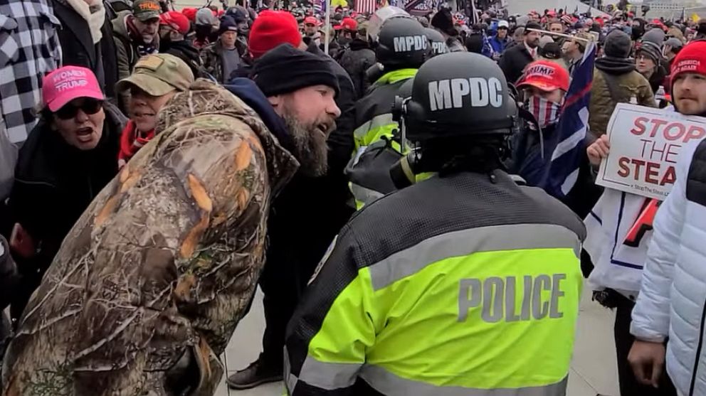 New Jersey man pleads guilty to assaulting officer at Capitol on Jan. 6 ...
