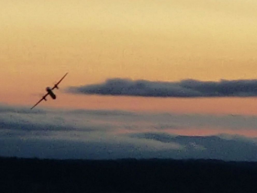 PHOTO: An empty passenger airplane, stolen from the Seattle-Tacoma airport, makes an unlikely upside-down aerial loop, then flying low over Puget Sound before crashing into the sparsely populated Ketron Island in Washington, Aug. 10, 2018.