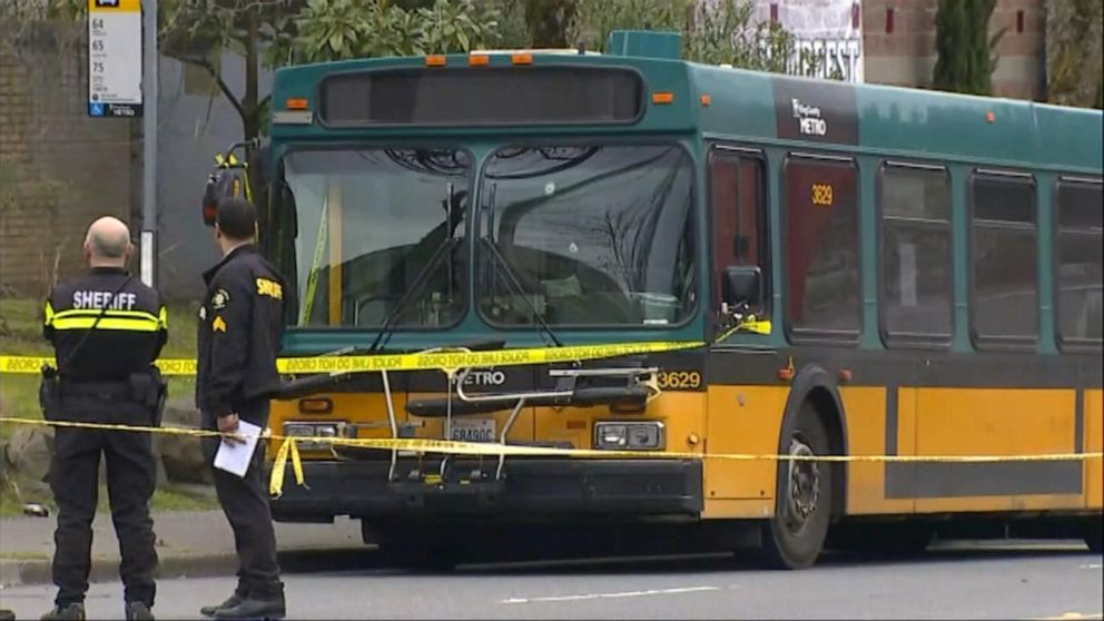 VIDEO: 2 dead after gunman opens fire in Seattle