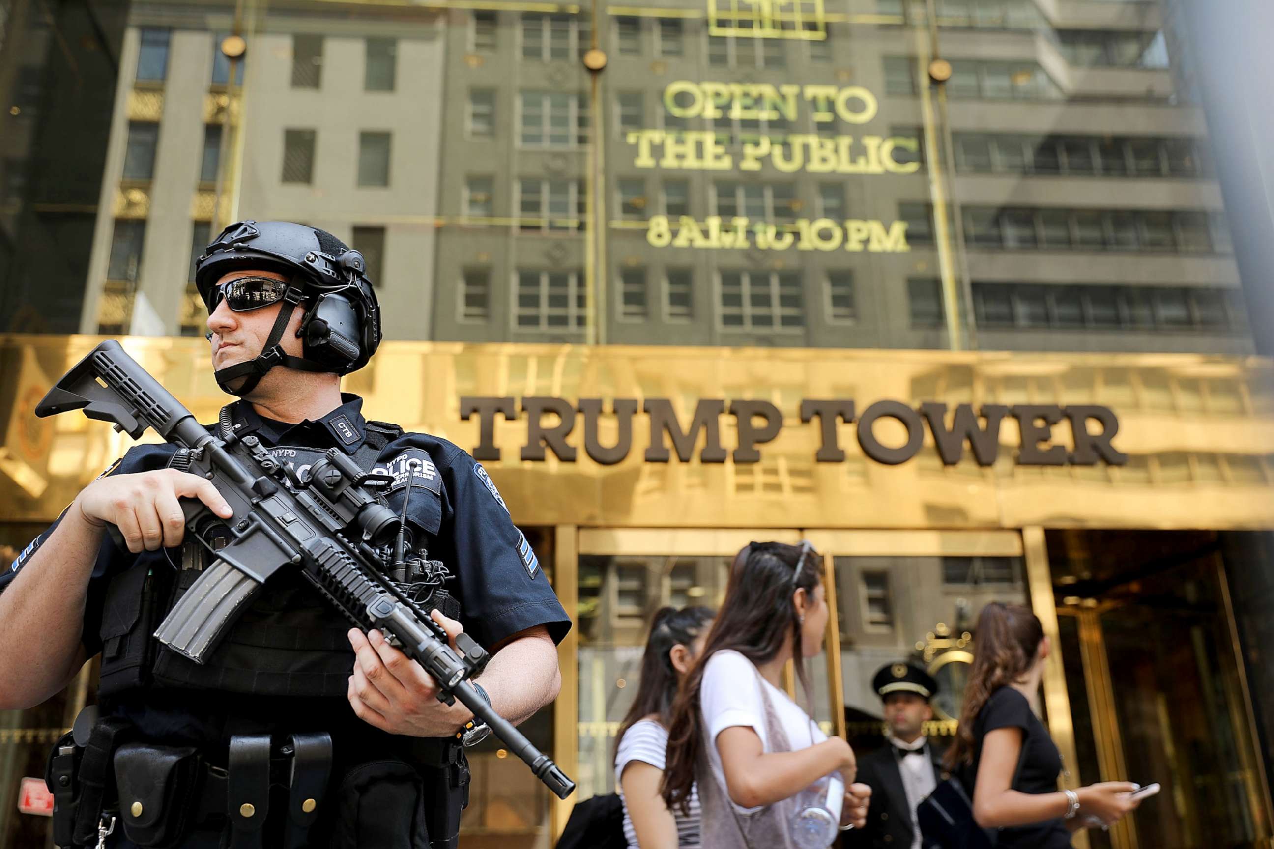 PHOTO: Police stand guard outside of Trump Tower, Aug. 4, 2017 in New York City. 