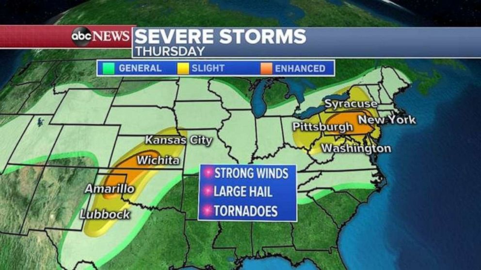 PHOTO: Extreme weather threatens Thursday in the southern and northeastern plains.