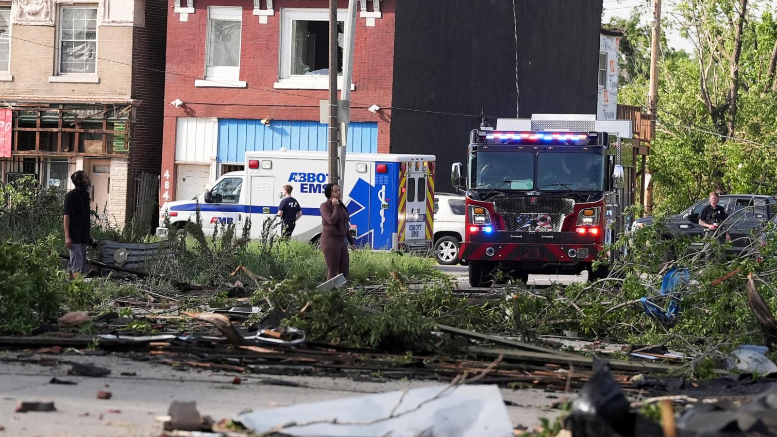 At least 23 dead as storms batter states from Heartland to East Coast