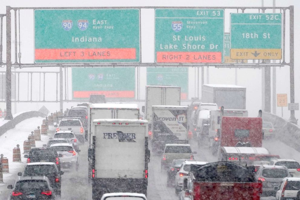 PHOTO:A snow storm Thursday, Feb. 4, 2021, slows traffic on southbound Interstate 90-94, and will increase already high snow totals and usher in sub-freezing temperatures behind it in the greater Chicago area. 