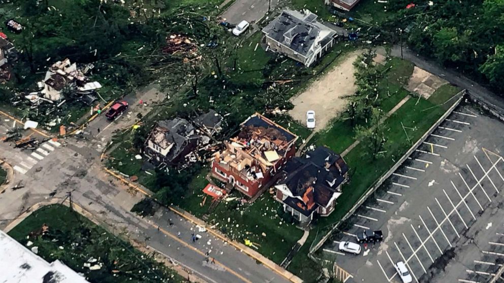 PHOTO: Missouri rescuers are surveying damage and searching homes after a "violent" tornado hit late Wednesday night and into early Thursday morning, killing three people.