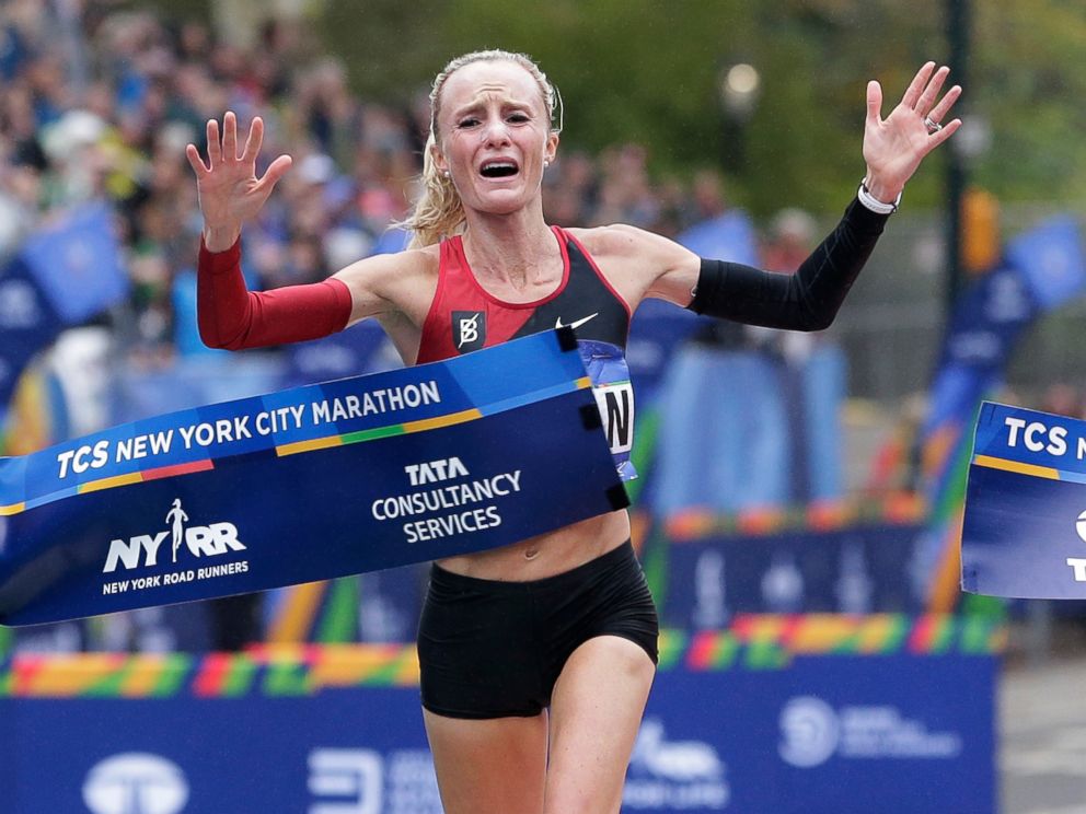 PHOTO: Shalane Flanagan of the United States crosses the finish line first in the women's division of the New York City Marathon in New York, Nov. 5, 2017.