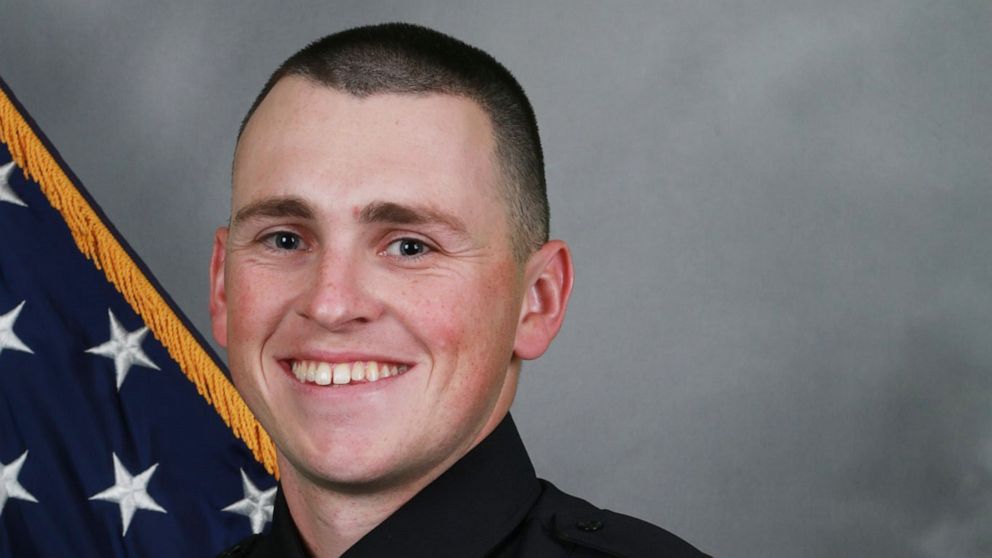 Nashville officer shot while responding to 'setup' 911 call; suspect dead: Police