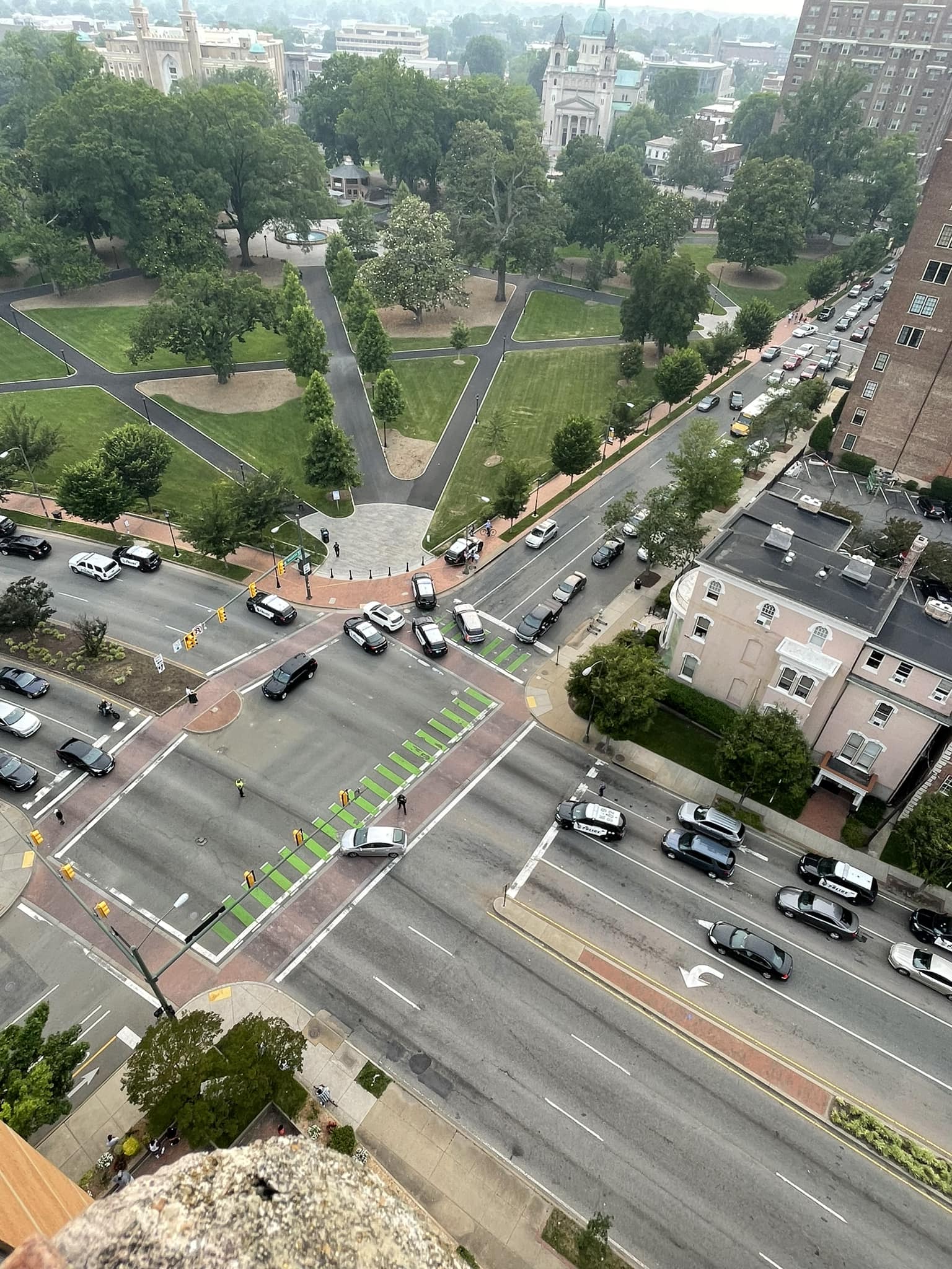 PHOTO: Police respond to a shooting incident at Virginia Commonwealth University's Monroe Park Campus in Richmond, Virginia, June 6, 2023.