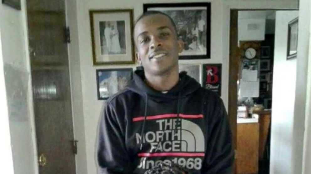PHOTO: An undated family photograph of Stephon Clark who was holding his cellphone when he was fatally shot Sunday night by two Sacramento police officers who fired at him 20 times, the department said Tuesday. 