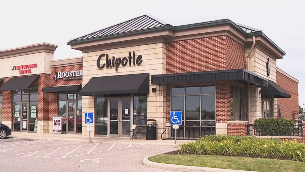 PHOTO: A Chipotle in Powell, Ohio is closed on July 30, 2018, after reports of a possible food-borne illness affecting customers of the Sawmill Parkway location.