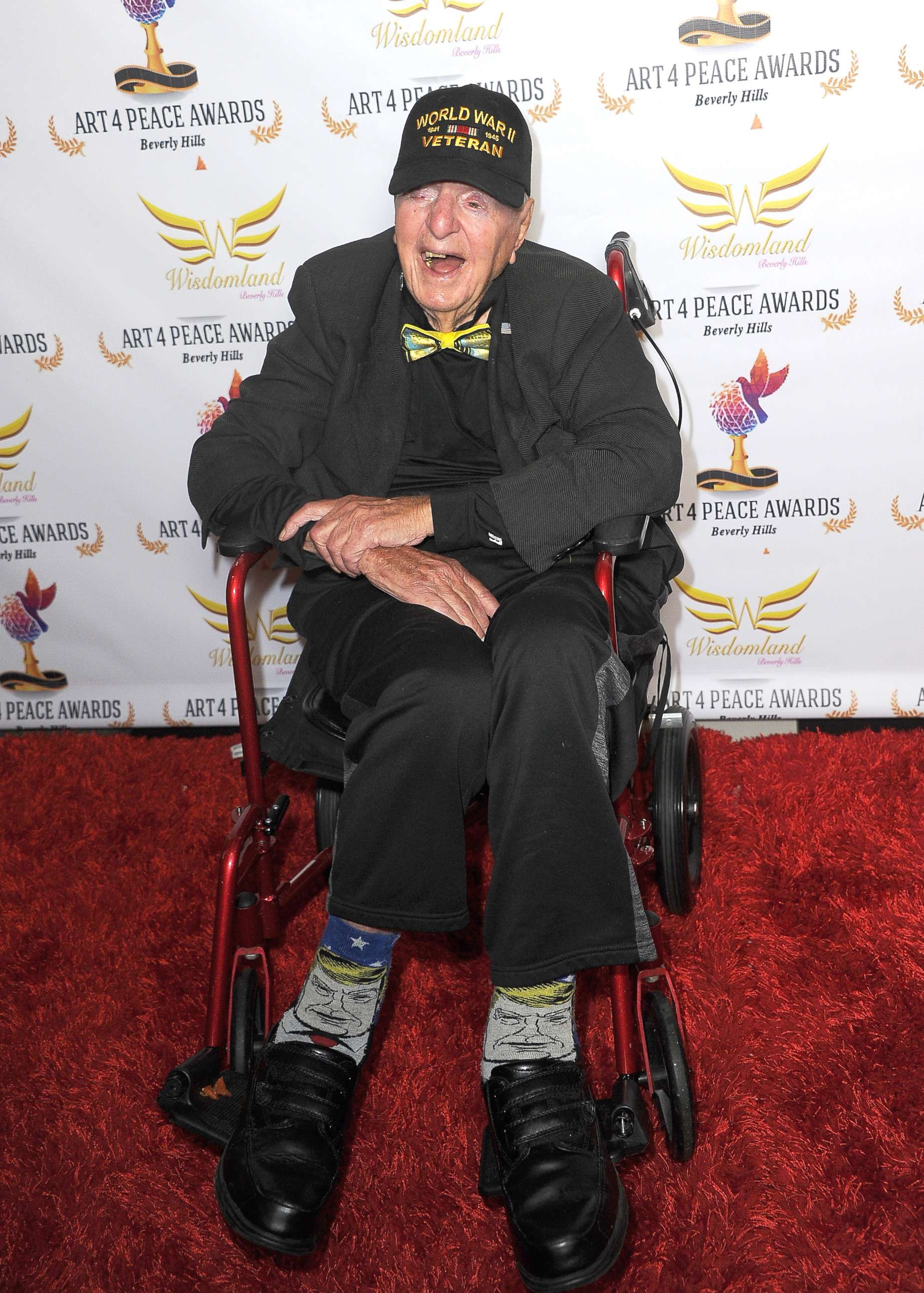 PHOTO: WWII Veteran Sidney Walton attends the 3rd Annual Art 4 Peace Awards 2018, Oct. 28, 2018, in Beverly Hills, Calif.