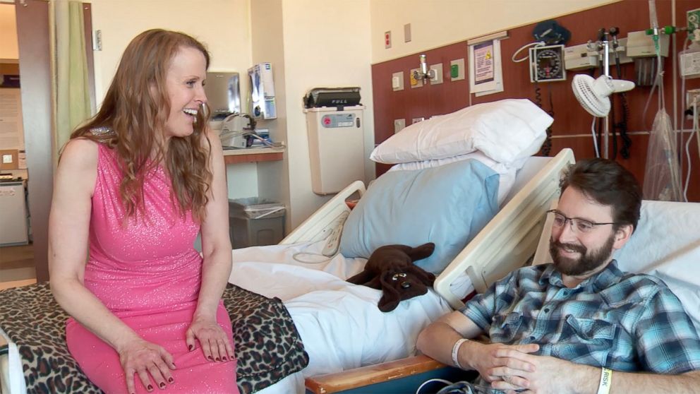 PHOTO: Emergency center trauma nurse Jodi Kubis loves singing to her patients dressed as a princess.