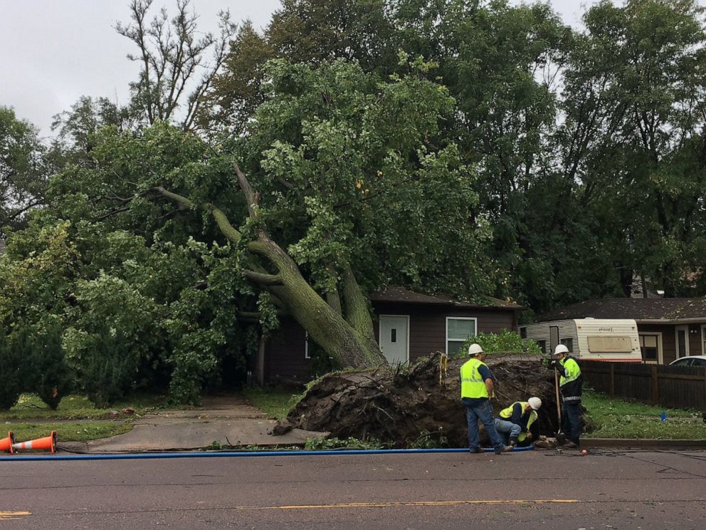 PHOTO: Crews work on repairing a gas leak at Western Ave. and 33rd St. after a late night Tuesday storm in Sioux Falls, Sept. 11, 2019.