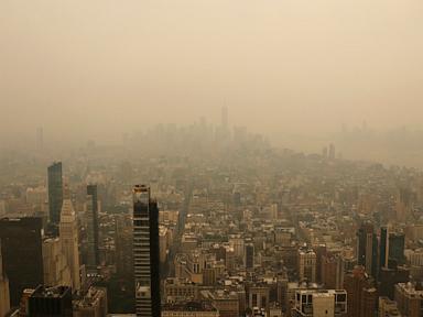 Canadian wildfire smoke descends on parts of US, including New York City