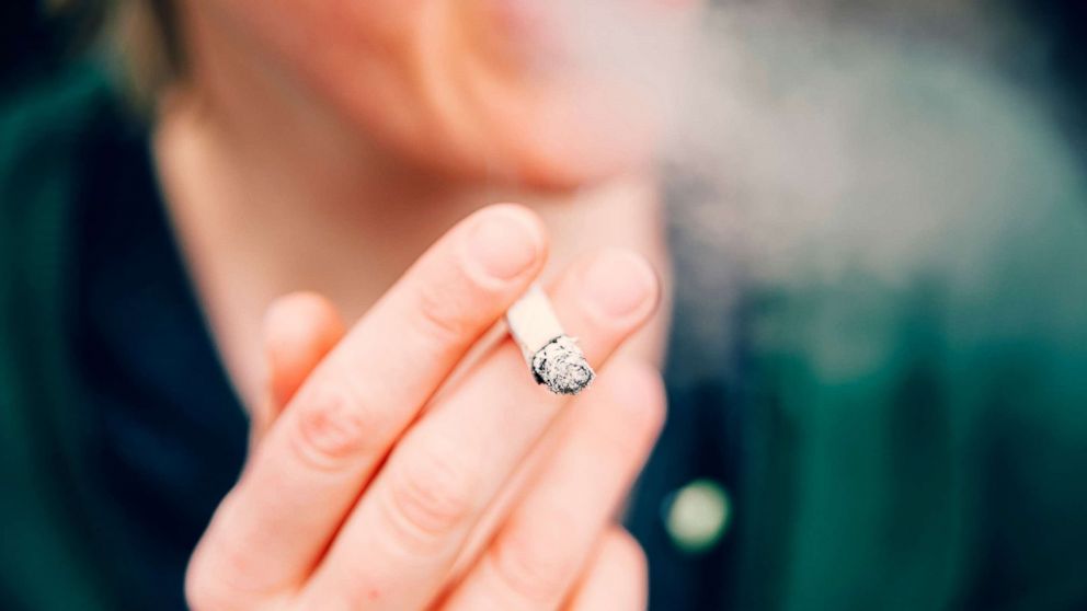 Smoking cigarettes vs. vaping: UK health campaign shows how much worse  cigarettes are - ABC News