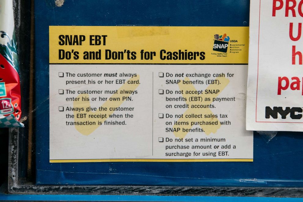 PHOTO: A sign alerting customers about SNAP food stamps benefits is displayed in a Brooklyn grocery store, Dec. 5, 2019, in New York. 