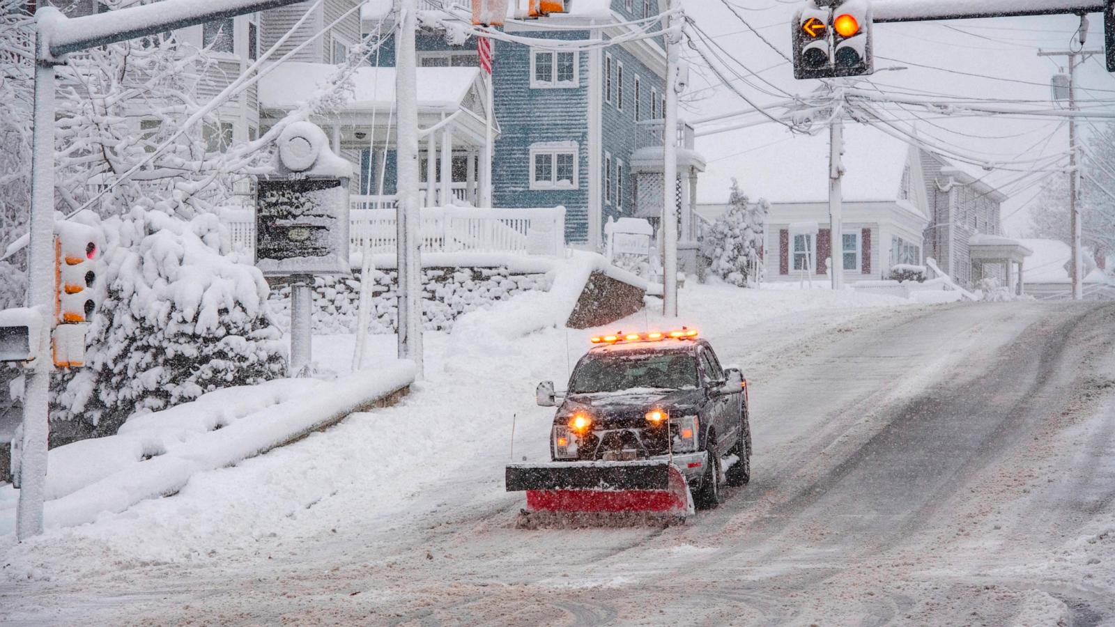 Winter storm to bring up to 1 foot of snow to parts of Northeast on Tuesday  - ABC News