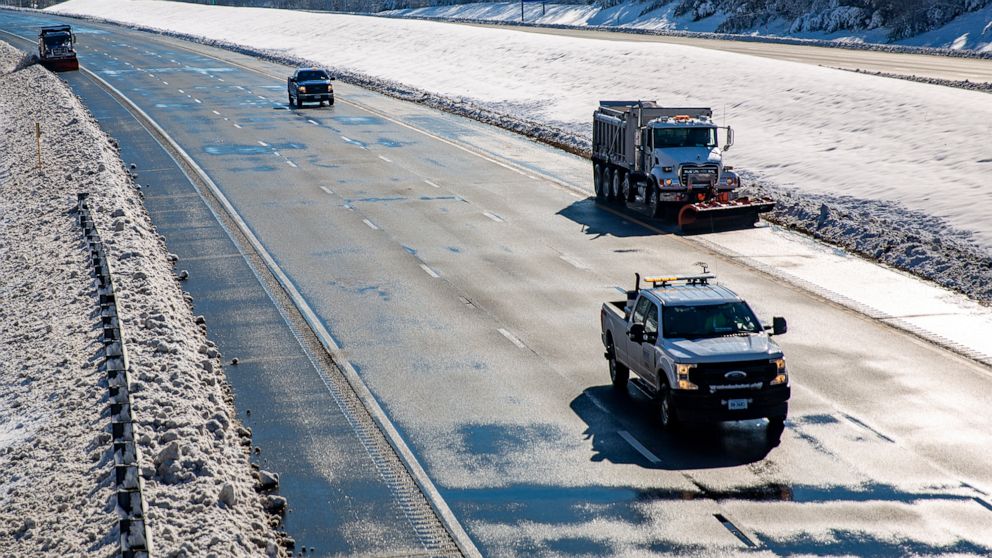 Millions of Americans under winter weather alerts for storms, arctic blast