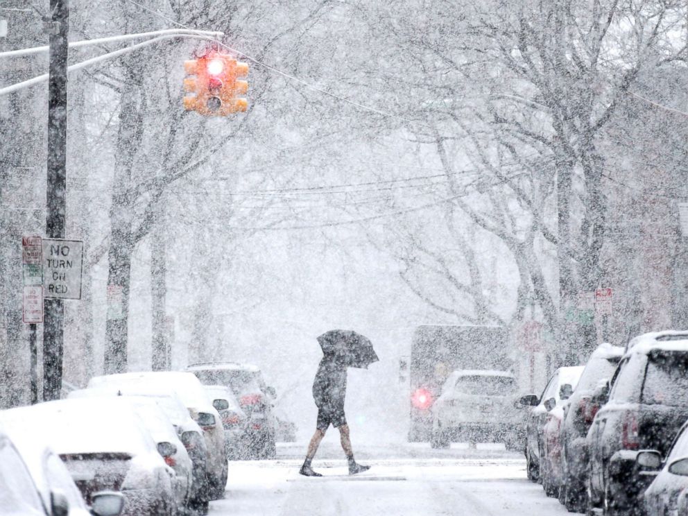 What is thundersnow? Explaining this rare winter storm occurance ABC News