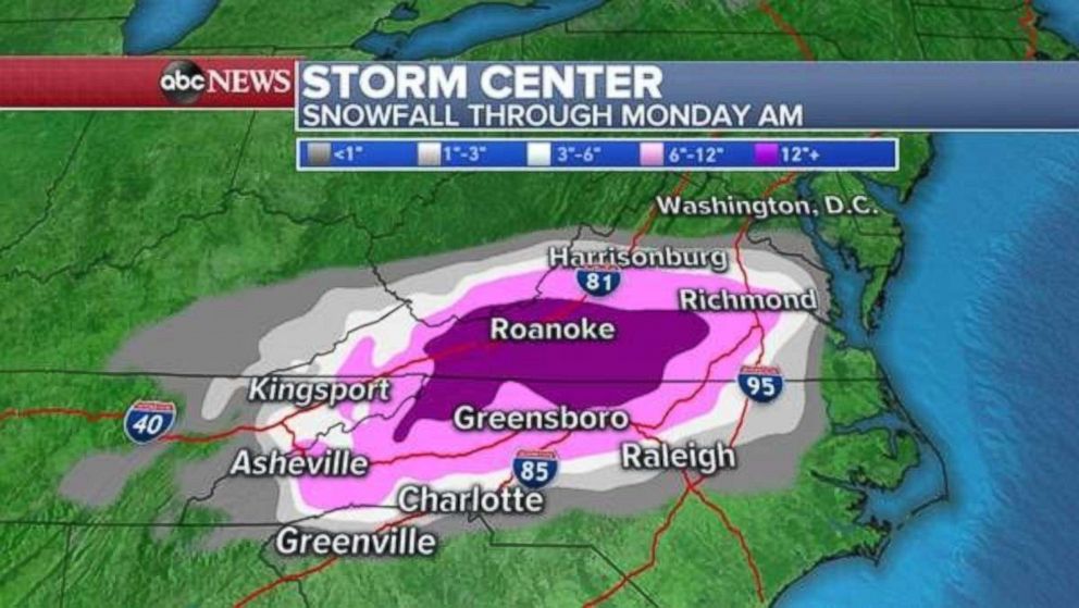 PHOTO: A wide swath of western Carolina and western Virginia could see 6 to 12 inches of snow or more through the weekend.