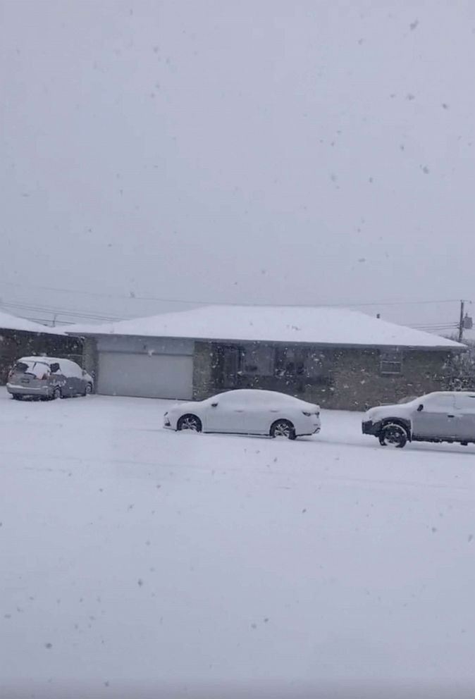 PHOTO: Screen grab of a video of a snowstorm in Hays, Kan. recorded on Jan. 21, 2023.