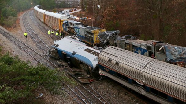 Amtrak train on wrong track in deadly crash; it says freight line ...