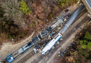 Amtrak Train On Wrong Track In Deadly Crash It Says Freight Line Controls Signals Abc News