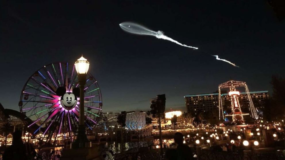 Leandro Perez tweeted this photo on Dec. 22, 2017 from Disney California Adventure Park, "SpaceX launches the Falcon 9 rocket over us at Disneyland!"