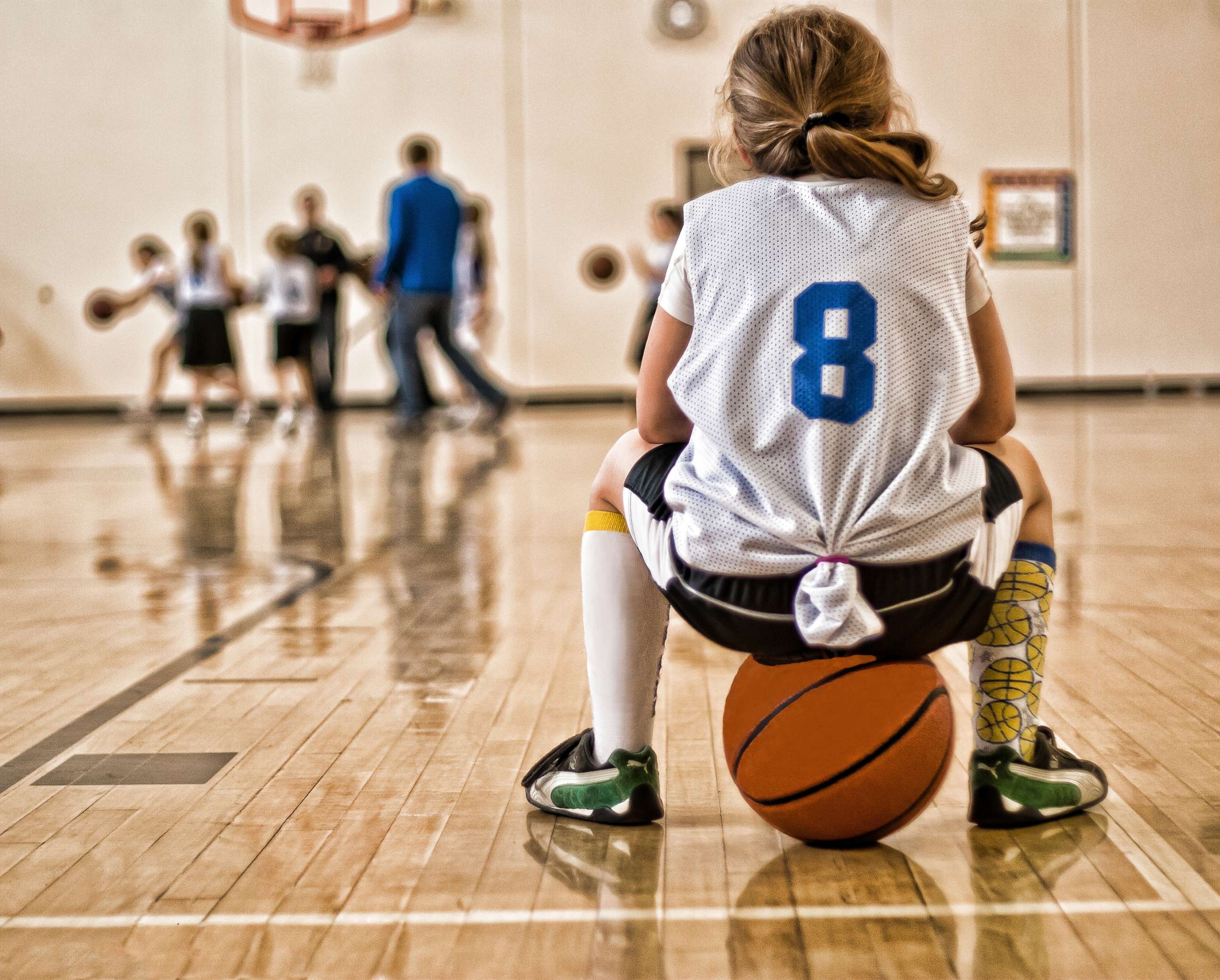 PHOTO: An undated stock photo of children playing basketball.