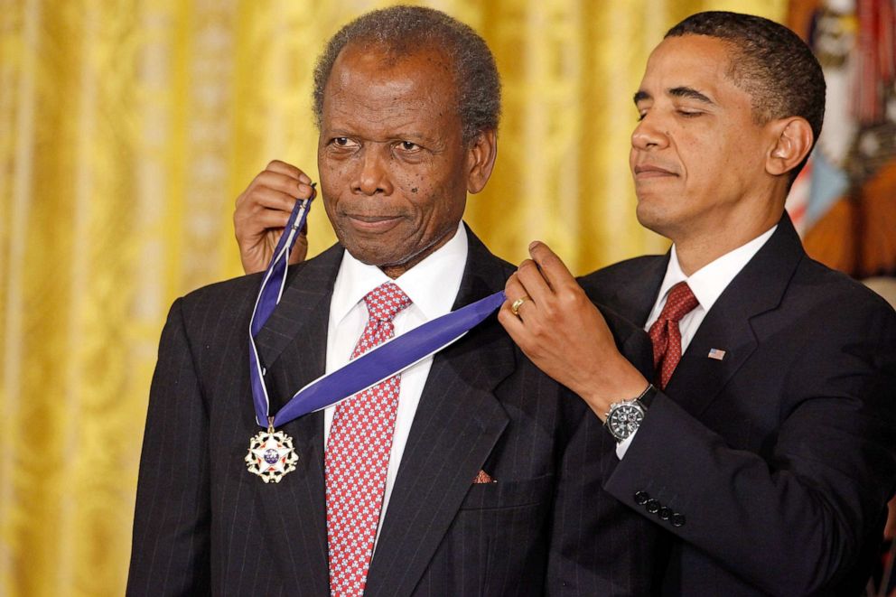 PHOTO: President Barack Obama presents the Medal of Freedom to Academy Award-winning actor Sidney Poitier during a ceremony in the East Room of the White House Aug. 12, 2009 in Washington, D.C.