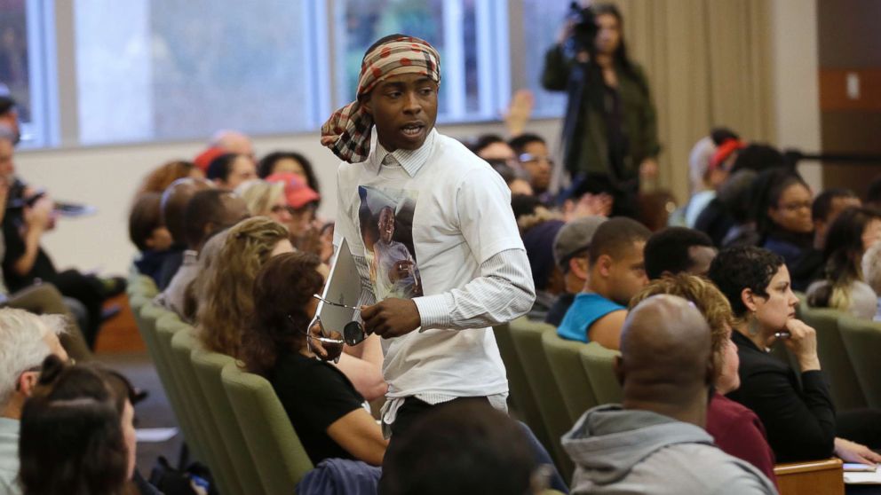 PHOTO: Stevante Clark, the brother of Stephon Clark, who was shot and killed by Sacramento police, leaves a meeting of the Sacramento City Council, Tuesday, April 10, 2018, in Sacramento, Calif.