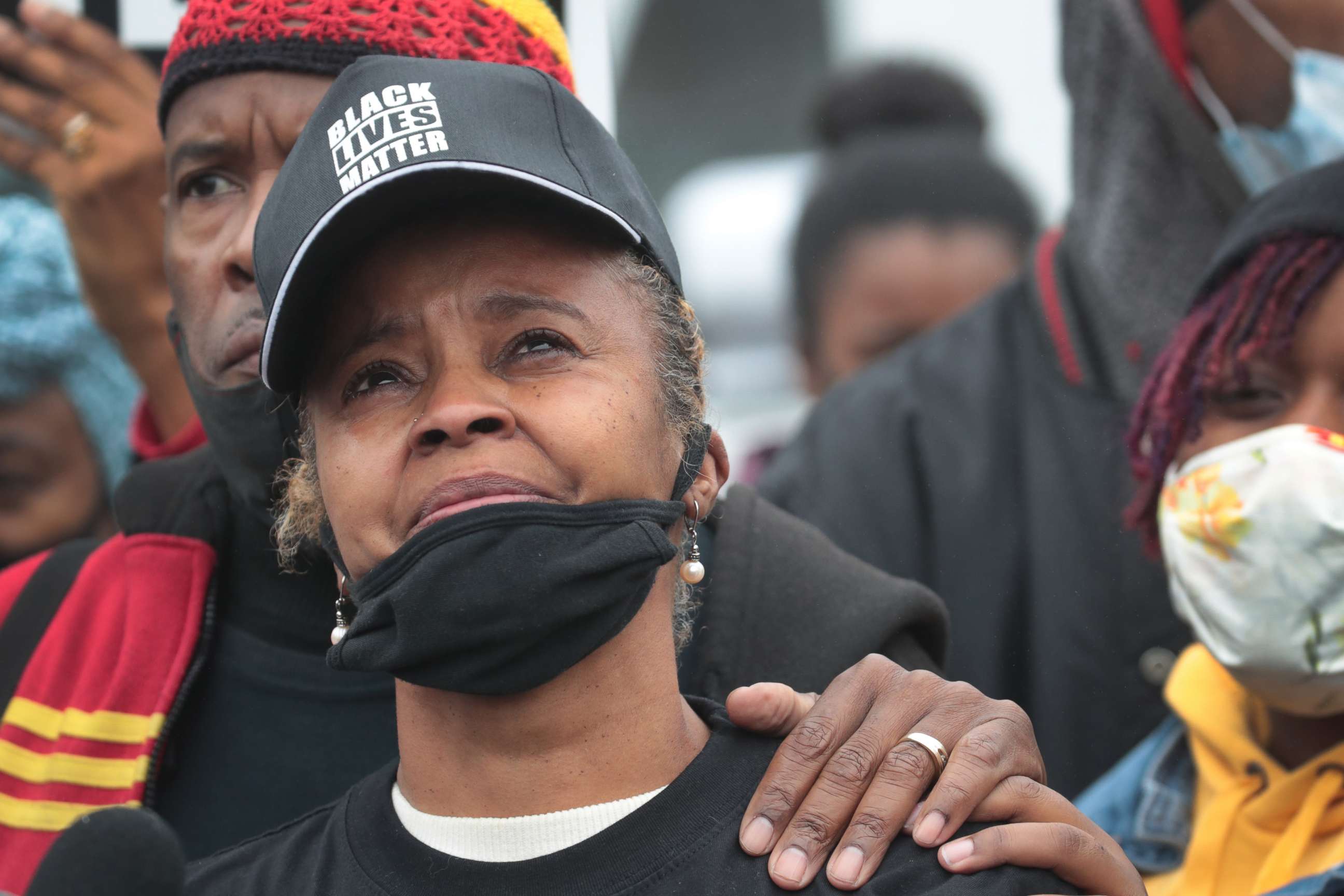 PHOTO: Sherrellis Stinnette, the grandmother of Marcellis Stinnette, joins demonstrators protesting the Oct. 20 police shooting that left her grandson dead and his girlfriend, Tafara Williams, with serious injuries on Oct. 22, 2020, in Waukegan, Ill.