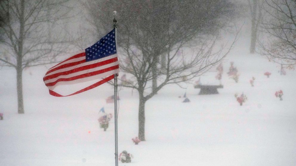 Снежная буря в США. Россия и Америка. Корея зима 2023. Seldom Rains of Russia in Winter.